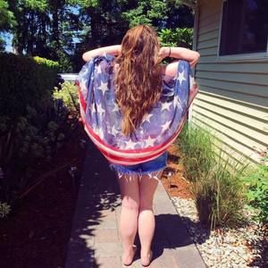 Meet your Posher, Victoria